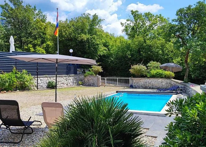 Solterra בית נופש Grižane