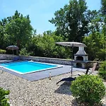 Solterra Hébergement de vacances *